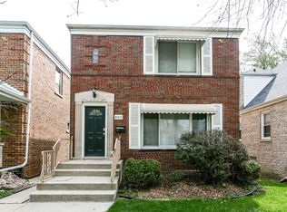 8011 S Maplewood Ave, Chicago, IL