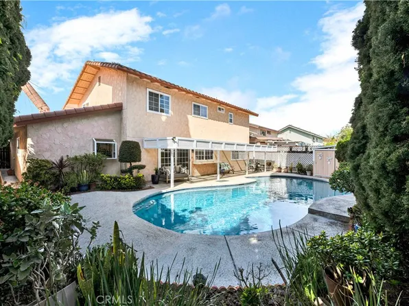 11074 Stonecress Ave, Fountain Valley, CA 92708
