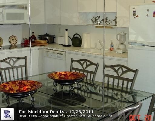 5th image of 4250 Galt Ocean Dr #Penthouse P