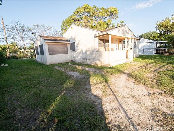 4th image of 6783 S Waterway Dr