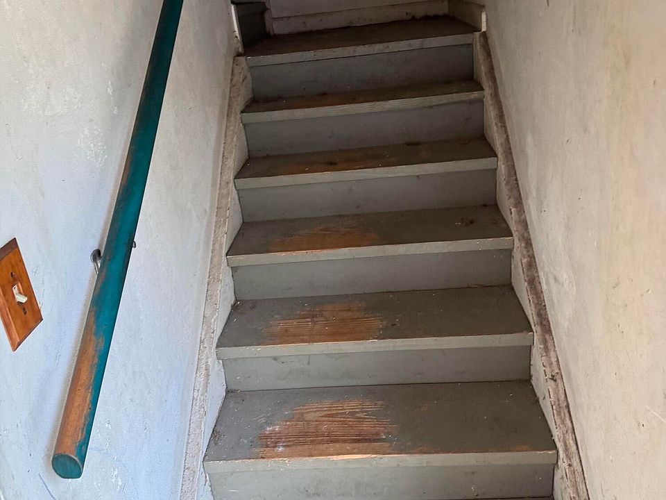 2nd image of 3211 SE Clayton Street