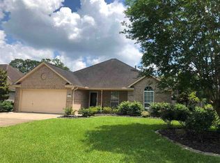 2701 Post Oak Dr, Orange, TX 77632