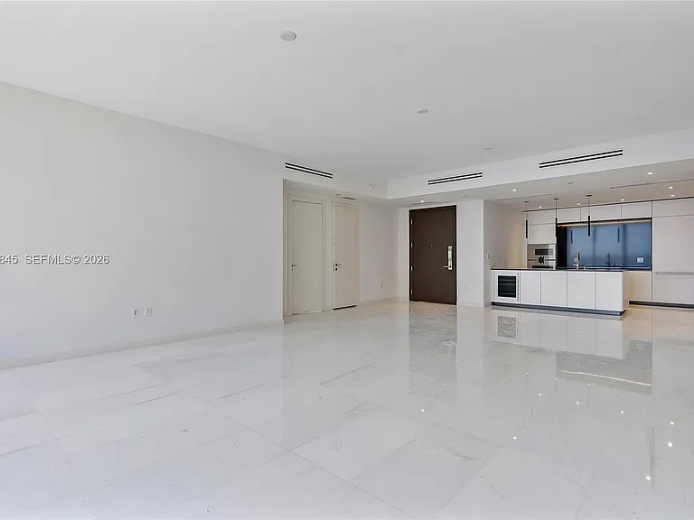 300 Biscayne Boulevard Way #803 — Photo 26