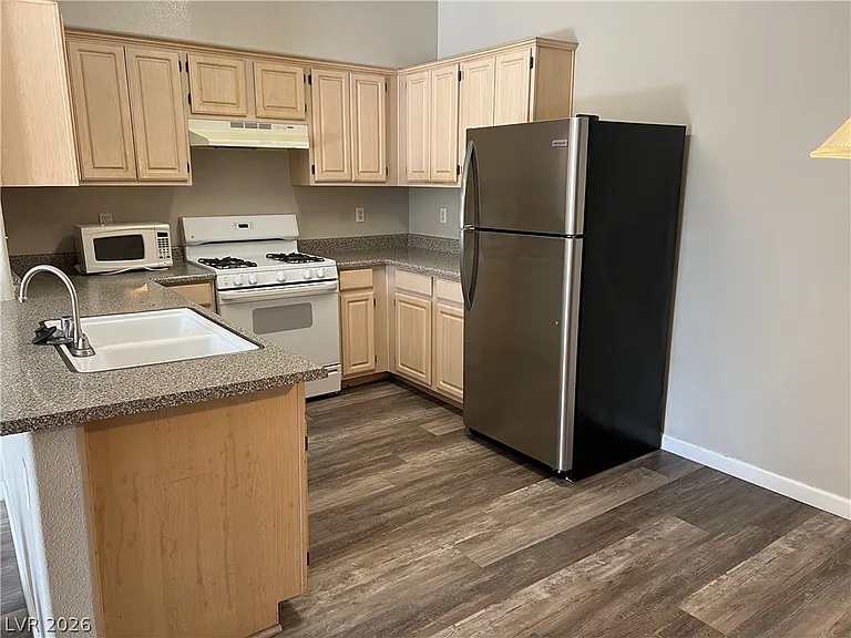 5650 E Sahara Ave #2026 — Photo 12