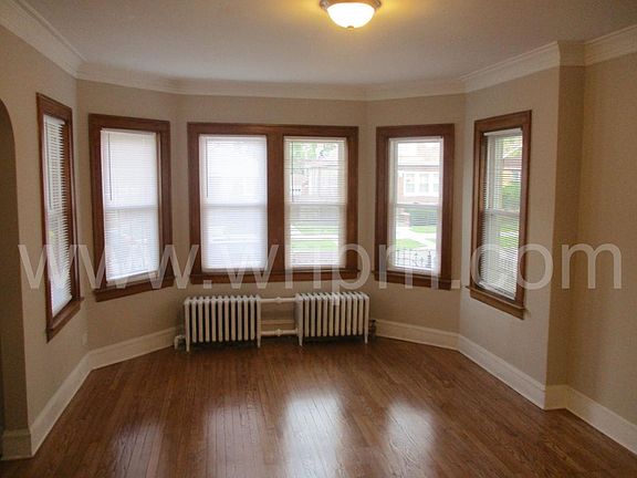 3rd image of 5126 W Wabansia Ave