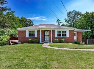 5605 Dry Ridge Rd, Cincinnati, OH 45252