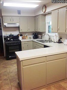 3rd image of 312 Baird Ave
