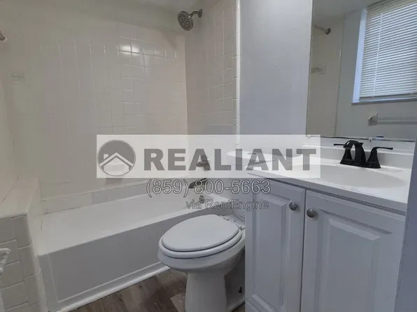 918 Highland Ave #3, Covington, KY 41011