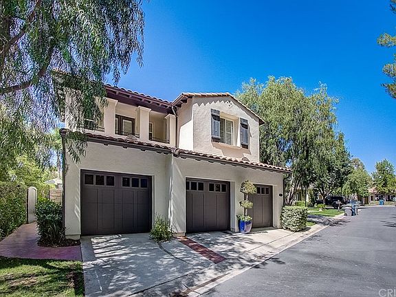 3rd image of 24911 Knollwood Ln