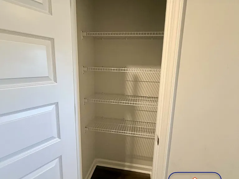 362 Respite St — Photo 5