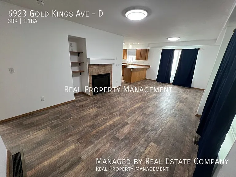6923 Gold Kings Ave #D — Photo 7