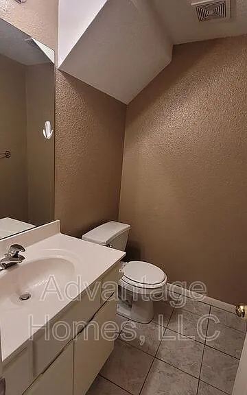 801 Johnson Cir #A — Photo 20