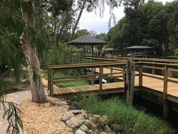 5th image of 8749 Anglers Cove Dr