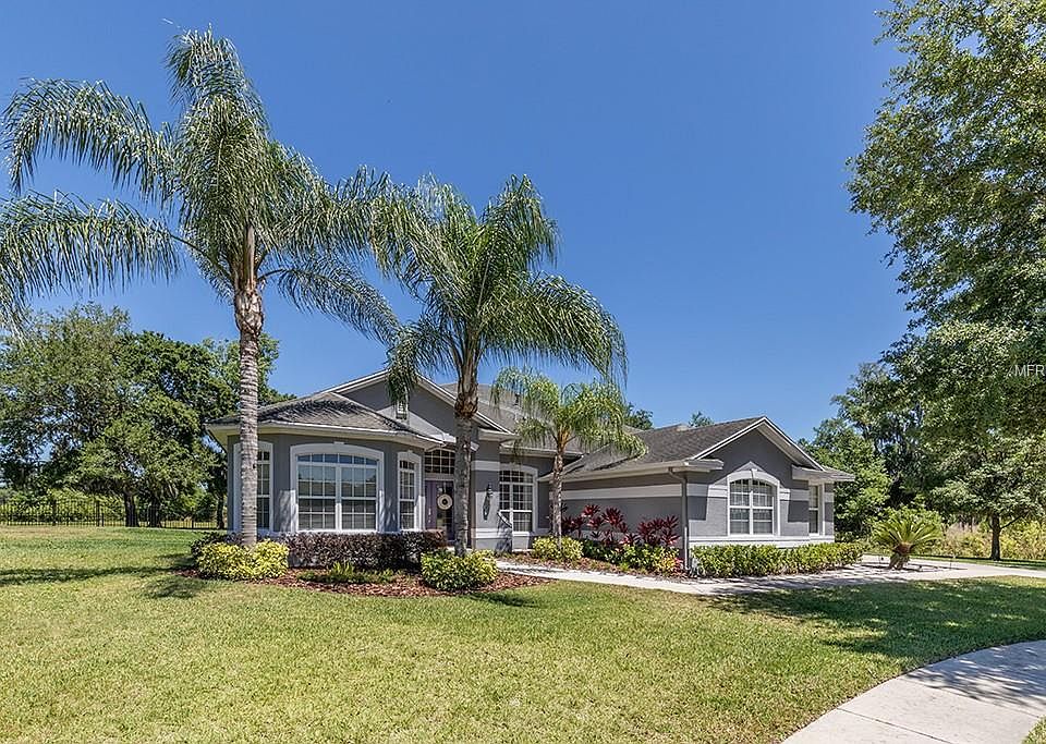 1st image of 2208 Queen Jessica Dr