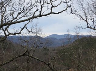 16 Azalea Ridge Rd, Franklin, NC 28734