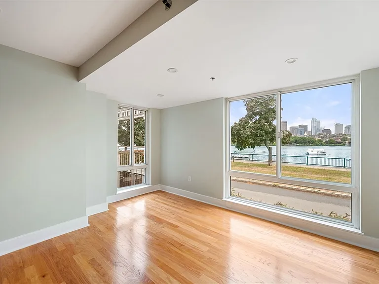 75-83 Cambridge Pkwy #101 — Photo 10
