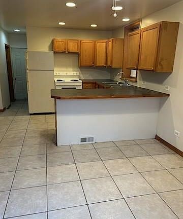 5th image of 1011 Dunlop Ave APT 1