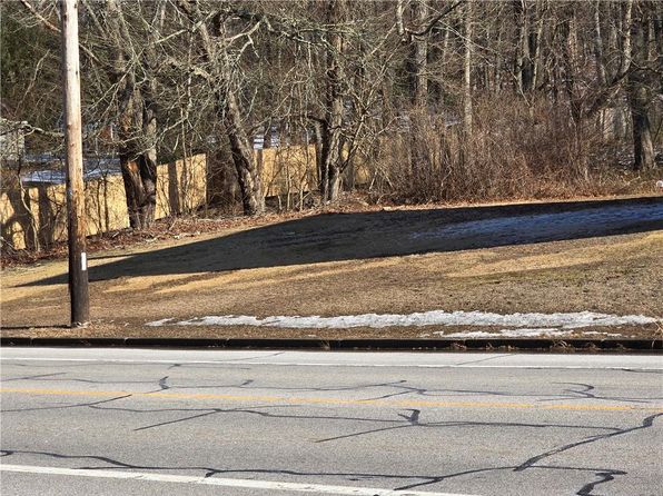 245 Bradford Rd, Westerly, RI 02891
