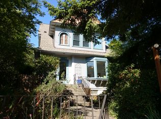 521 19th Ave E, Seattle, WA 98112