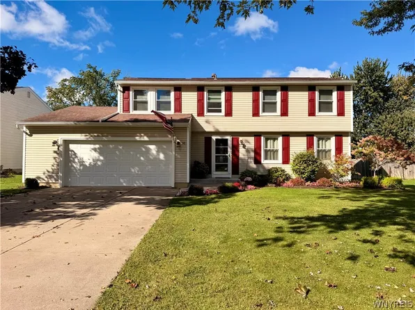 91 Roycroft Dr, West Seneca, NY 14224