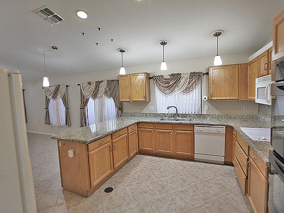 5th image of 5767 W Seldon Ln