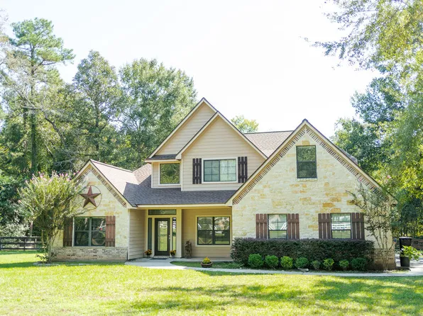 8561 Edinburgh Ct, Montgomery, TX 77316