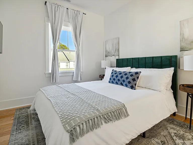 755 N Ashe St — Photo 19