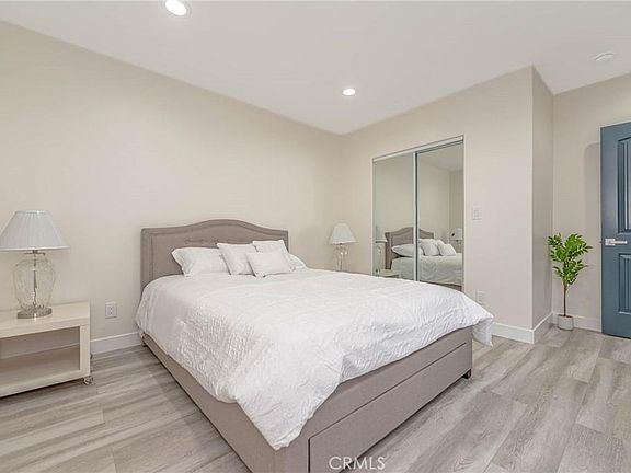 5th image of 1838 Clyde Ave #1838