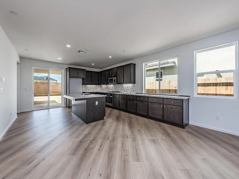 2563 Chianti Way — Photo 7