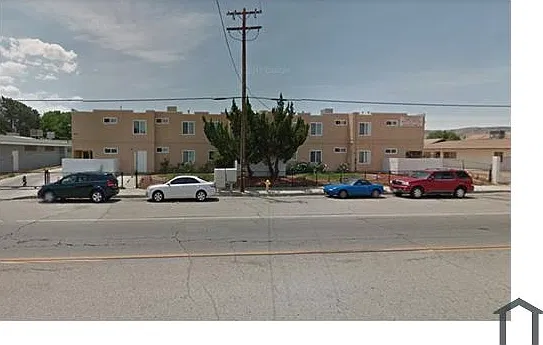 4242 W Avenue L — Photo 1