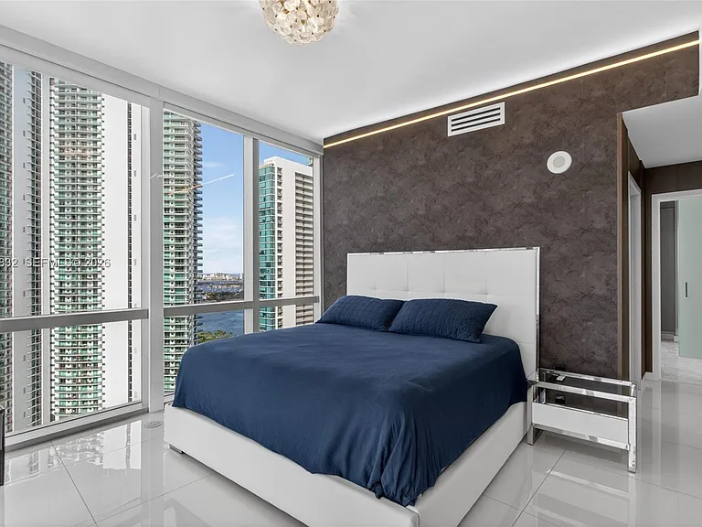 851 NE 1st Ave #3201 — Photo 4