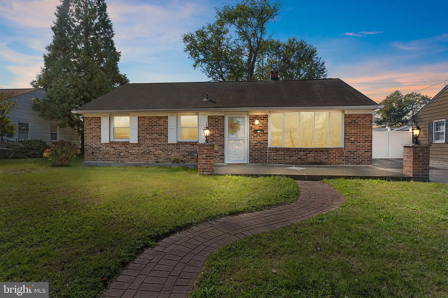 3726 Berkley Rd photo 1