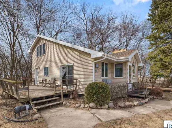 69193 380th St, Saint James, MN 56081