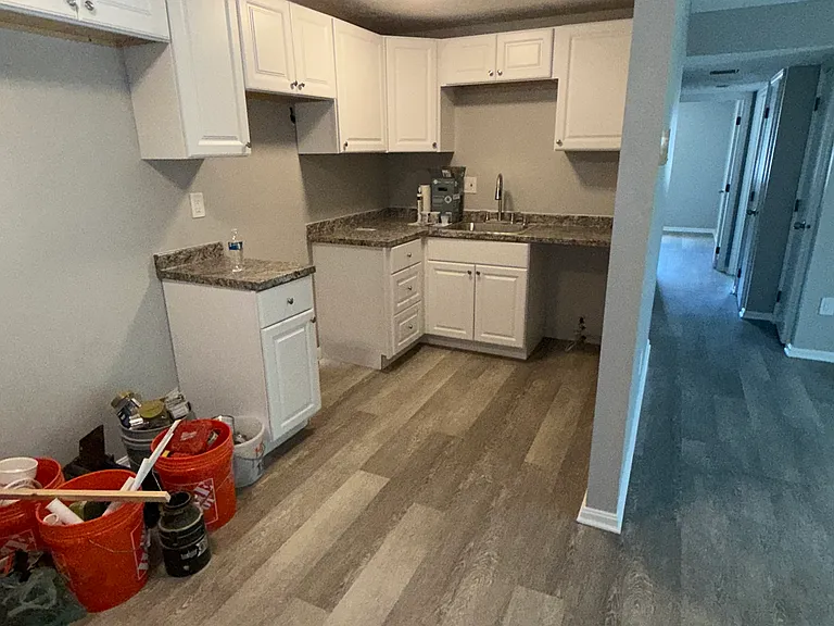 15 Veranda Rd #7 — Photo 3