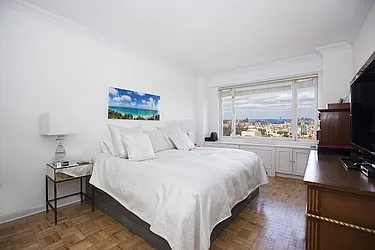 Sold by Adriana Arciello, LREB