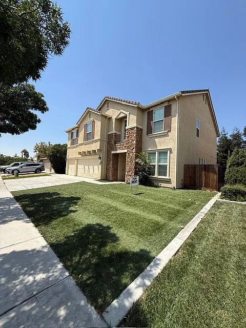 656 Willow Way