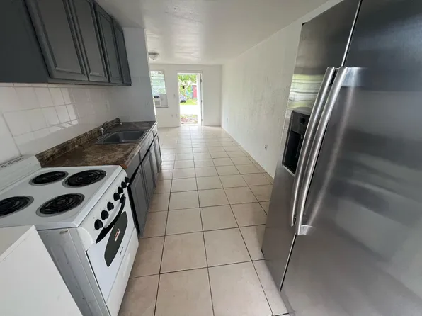 701 17th St W #1475, Palmetto, FL 34221