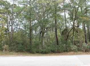 34 NW 20th St #L, Oak Island, NC 28465