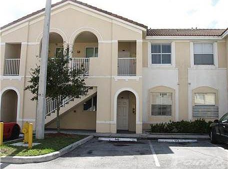 2nd image of 1536 SE 26th St Unit 104