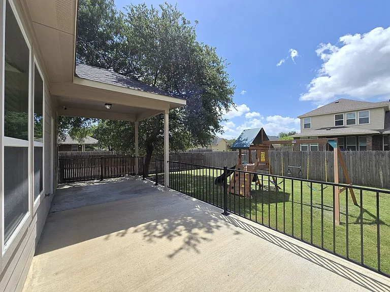 3614 Rusack Dr — Photo 48