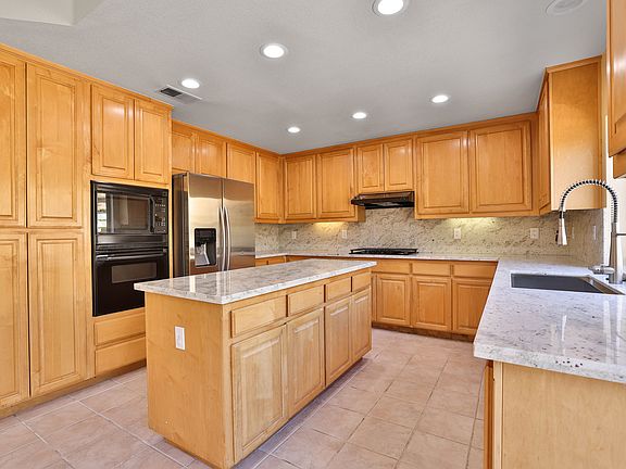 5th image of 7131 Heartland Way