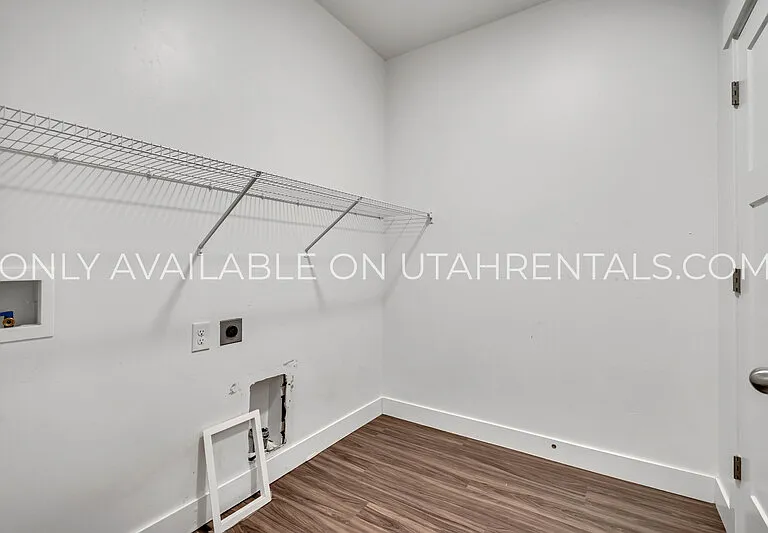 3364 W Hardman Way #204 — Photo 17