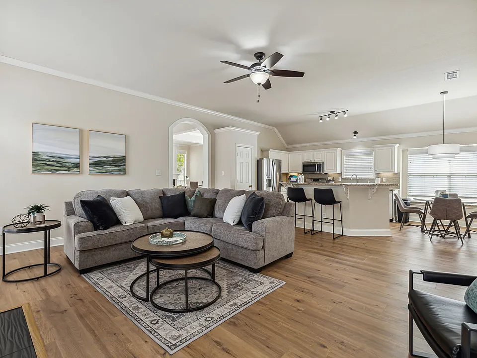 4029 Desert Mountain Dr