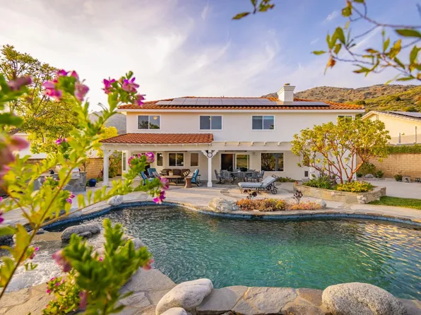 5580 Bromely Dr, Oak Park, CA 91377