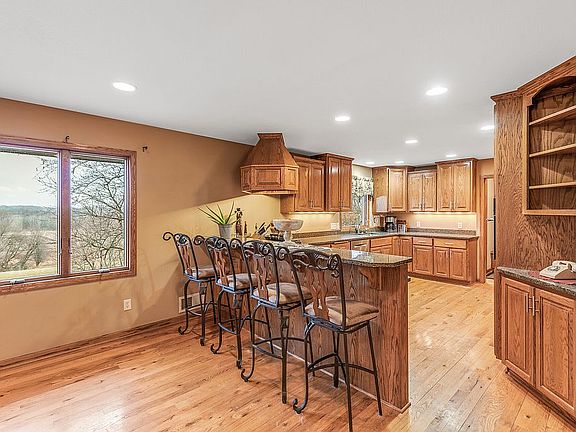 4th image of 23251 Logan Way