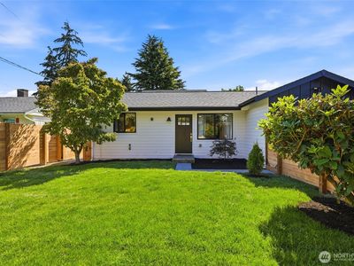 5946 18th Avenue SW #1, Seattle, WA, 98106