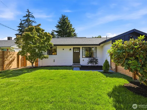5946 18th Avenue SW #1, Seattle, WA 98106