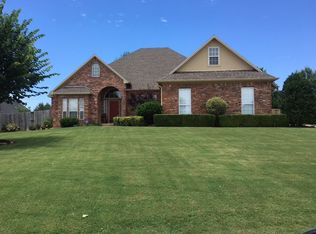 4276 Kingsbury Cv, Springdale, AR 72762