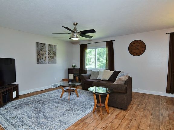 5th image of 5454 Barton Rd