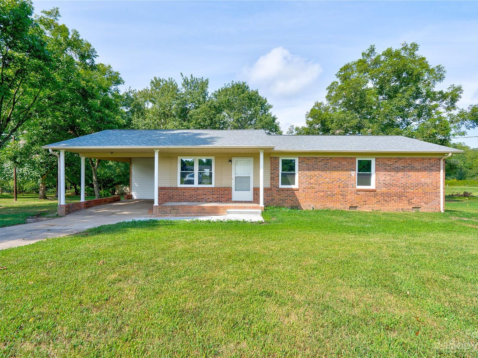 1235 Belwood Lawndale Rd, Belwood, NC 28090 | Zillow